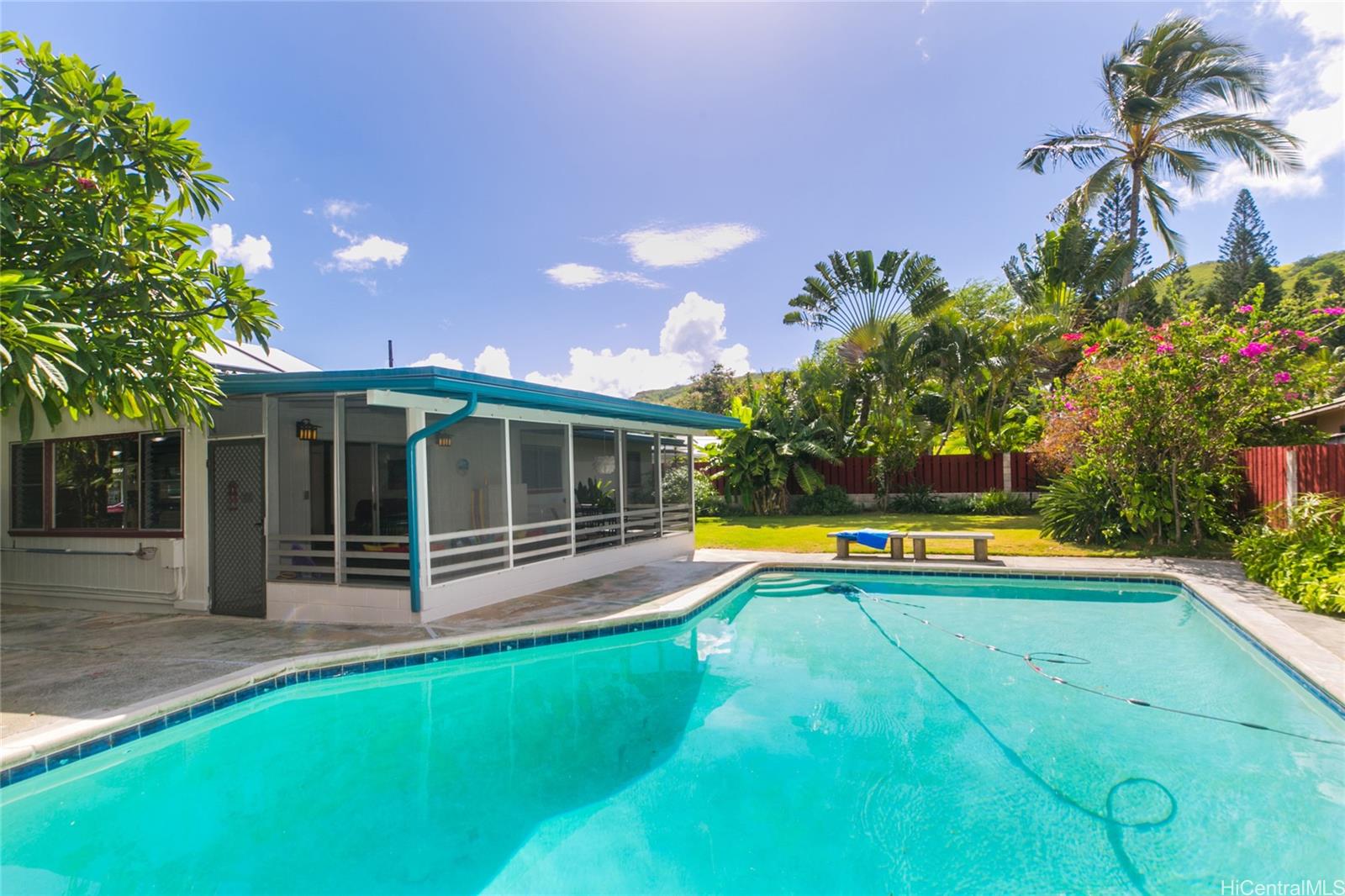 644 Ikemaka Place Kailua, HI 96734