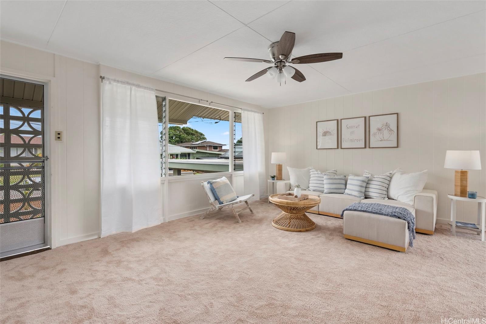 1239 Punana Loop Kailua, HI 96734