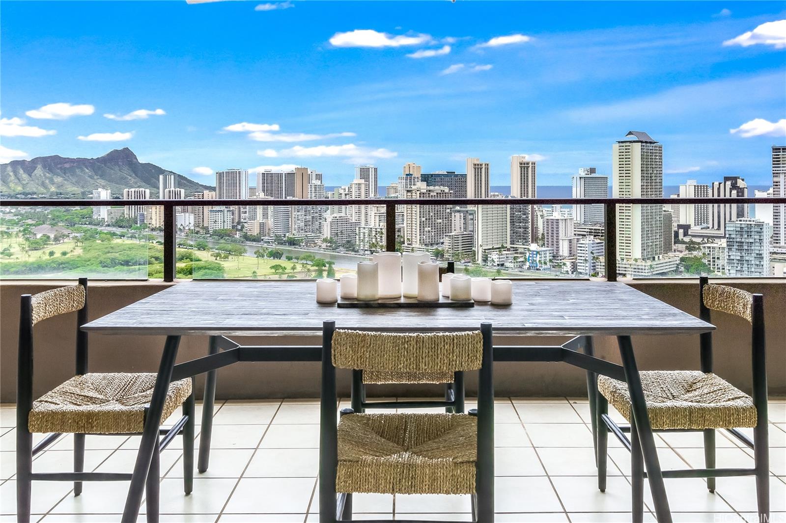 581 Kamoku Street #3104, Honolulu, HI 96826