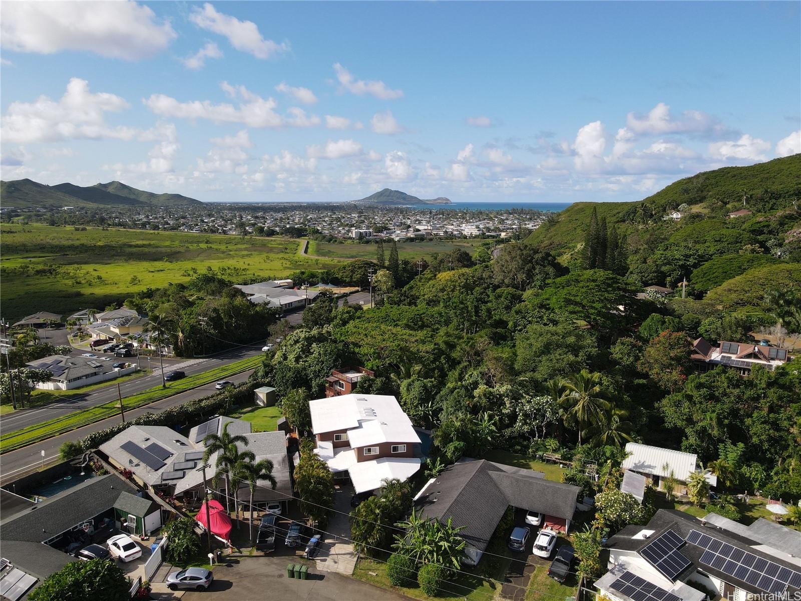 1097 Uluopihi Loop Kailua, HI 96734