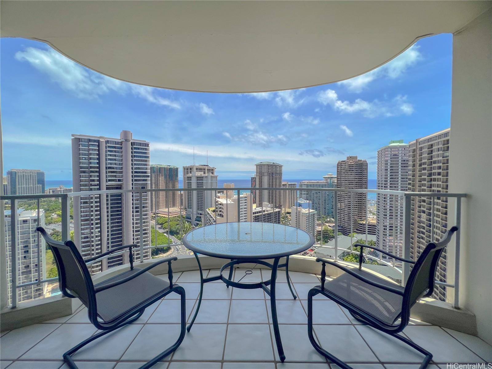 469 Ena Road #3201, Honolulu, HI 96815