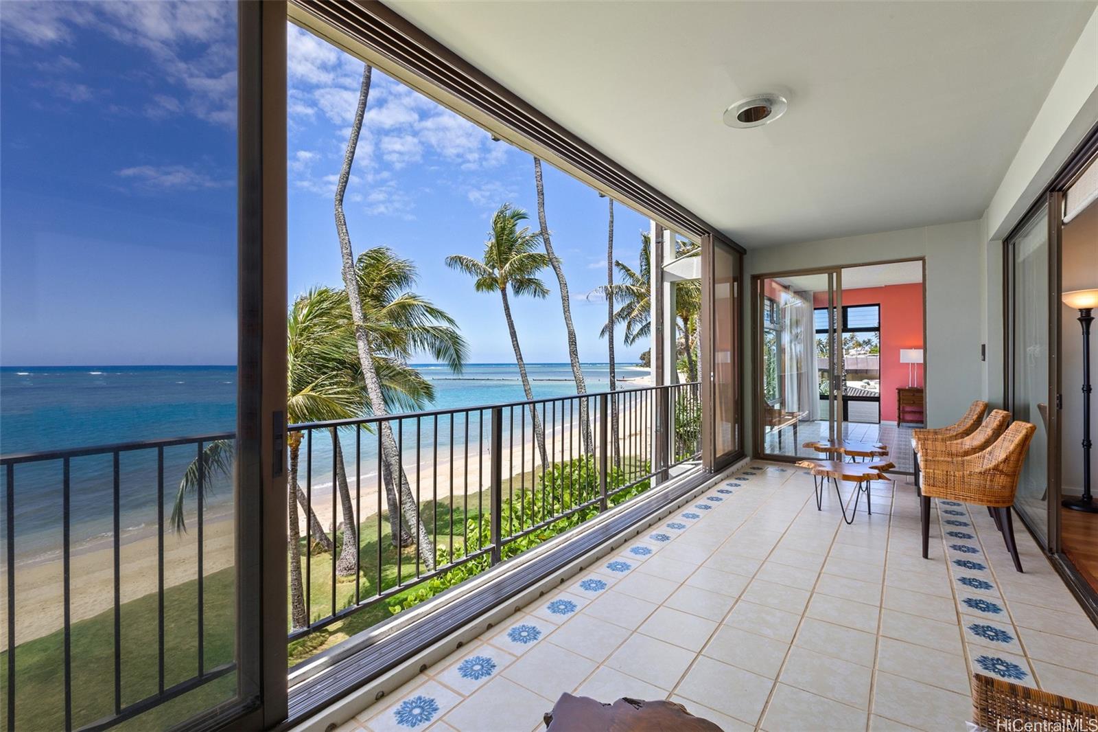 4999 Kahala Avenue #212, Honolulu, HI 96816