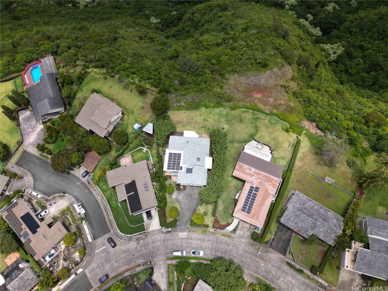 2469 Halekoa Drive Honolulu, HI 96821