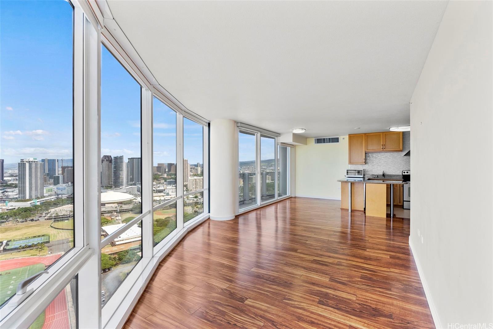 1296 Kapiolani Boulevard #3608, Honolulu, HI 96814