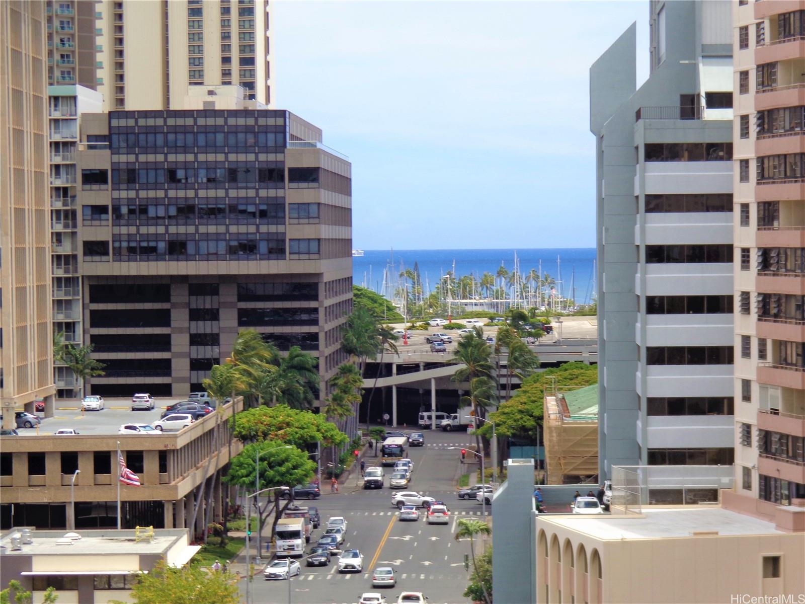 1610 Kanunu Street #1003, Honolulu, HI 96814