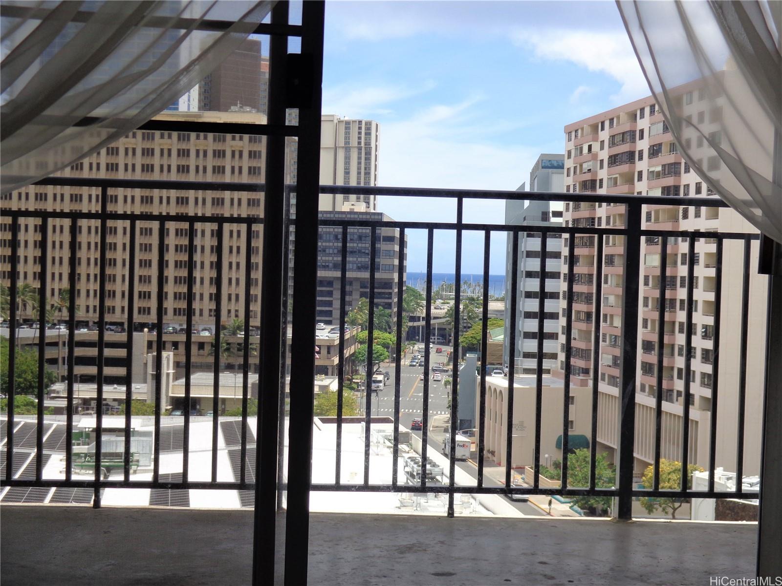 1610 Kanunu Street #1003, Honolulu, HI 96814