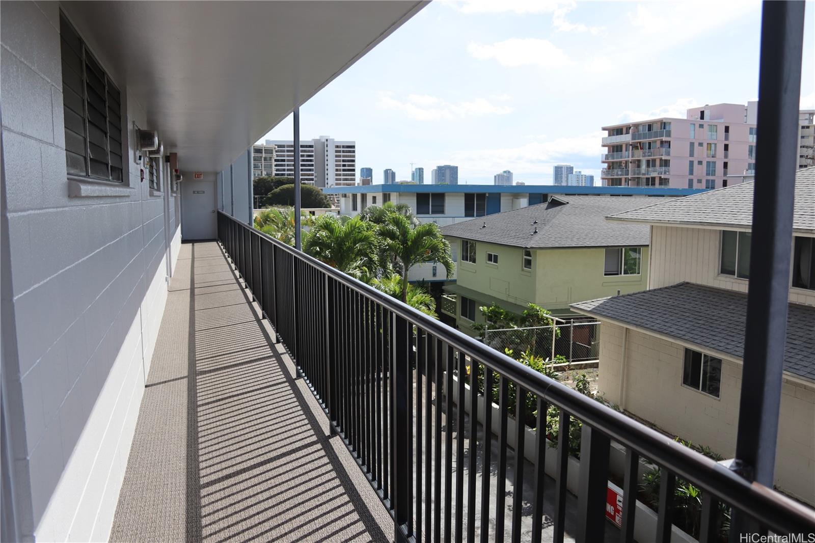 1541 Dominis Street #602, Honolulu, HI 96822