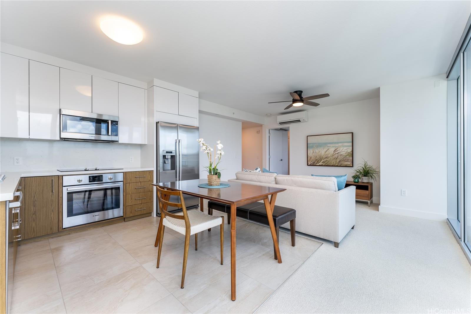 629 Keeaumoku Street #1803, Honolulu, HI 96814