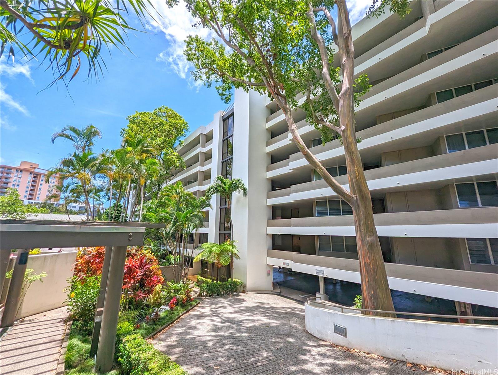 965 Prospect Street #404, Honolulu, HI 96822