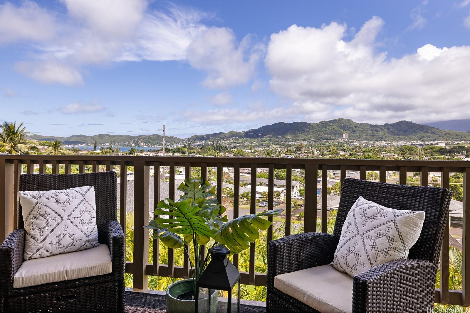 46-049 Aliianela Place #1715, Kaneohe, HI 96744