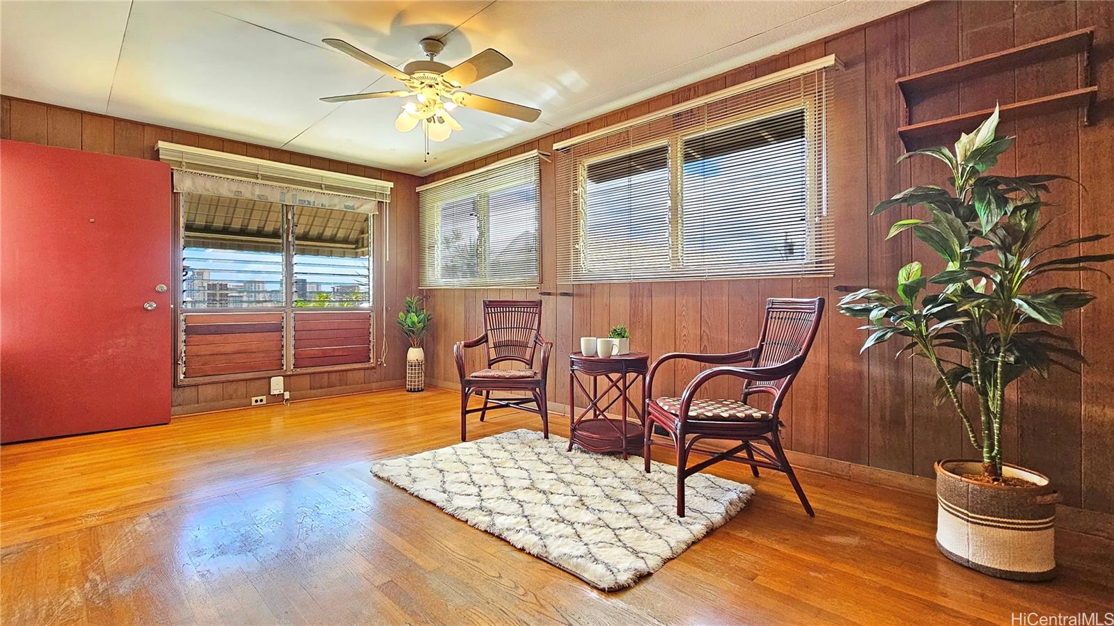 3331A Herbert Street Honolulu, HI 96815