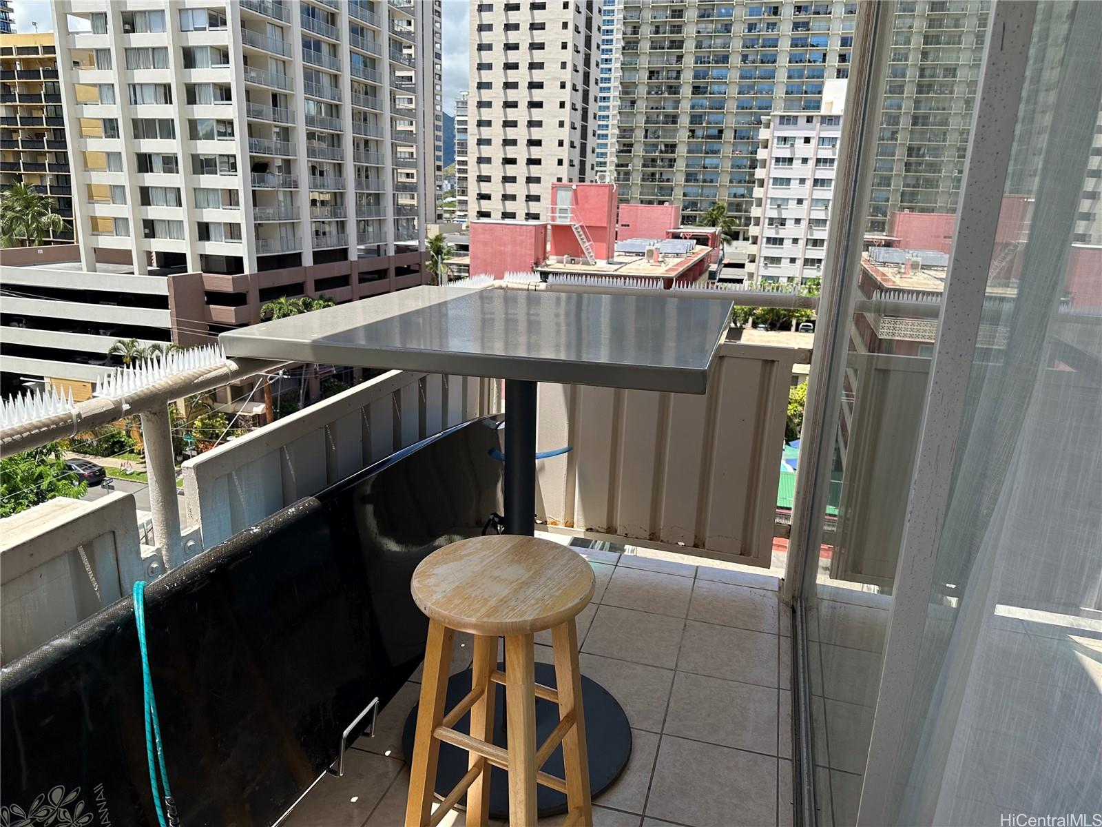 2450 Koa Avenue #85, Honolulu, HI 96815