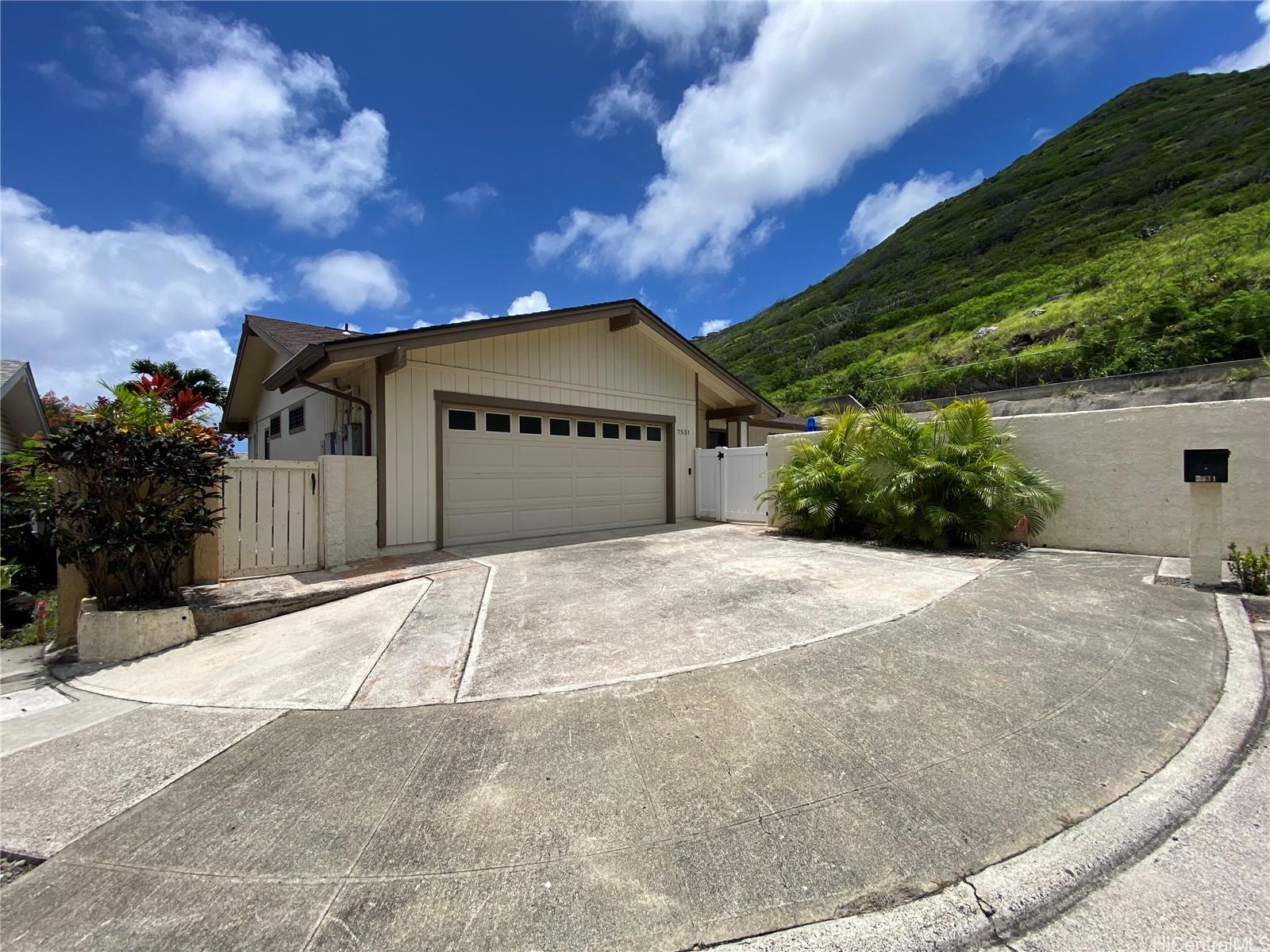 7531 Onini Place Honolulu, HI 96825