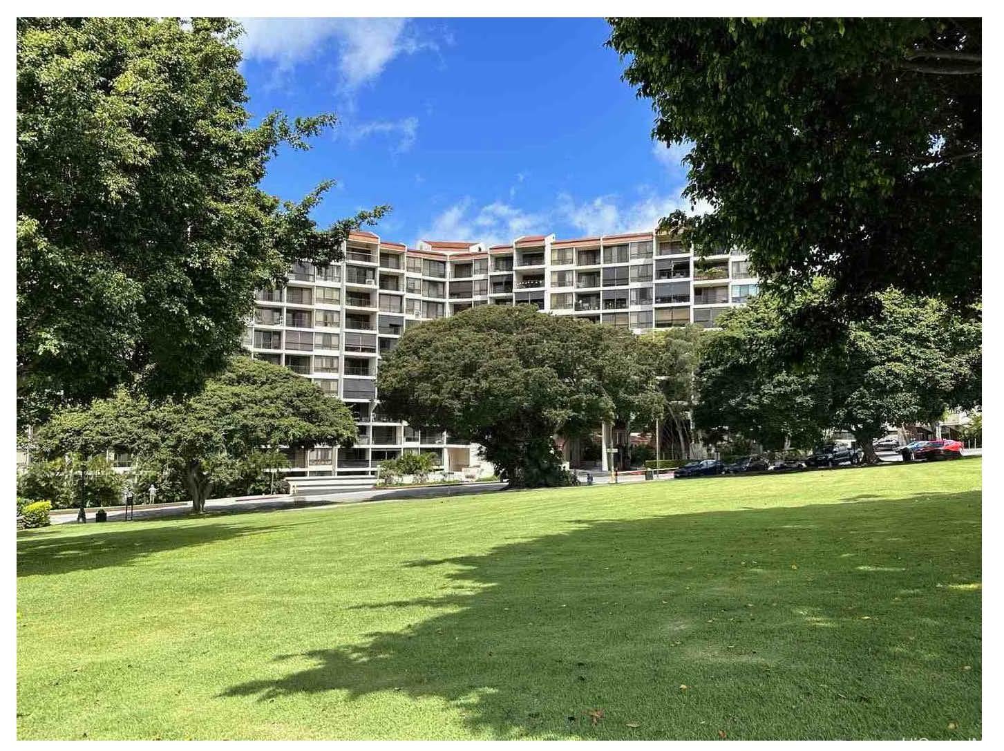 3138 Waialae Avenue #411, Honolulu, HI 96816