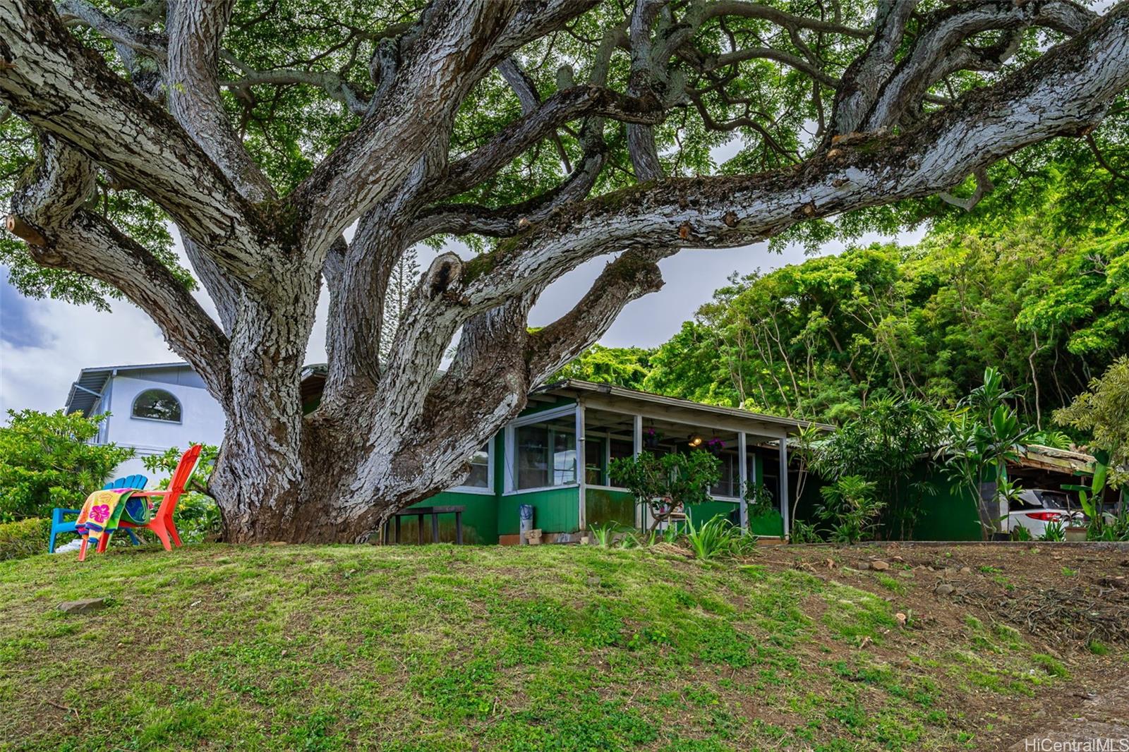 47-066 Kamehameha Highway Kaneohe, HI 96744