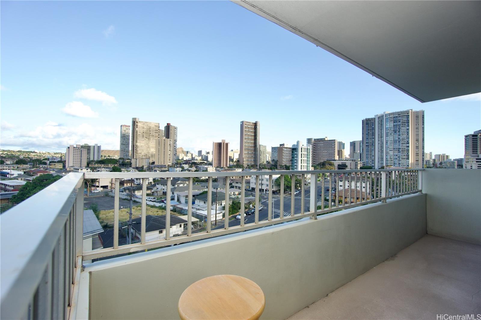 796 Isenberg Street #6J, Honolulu, HI 96826