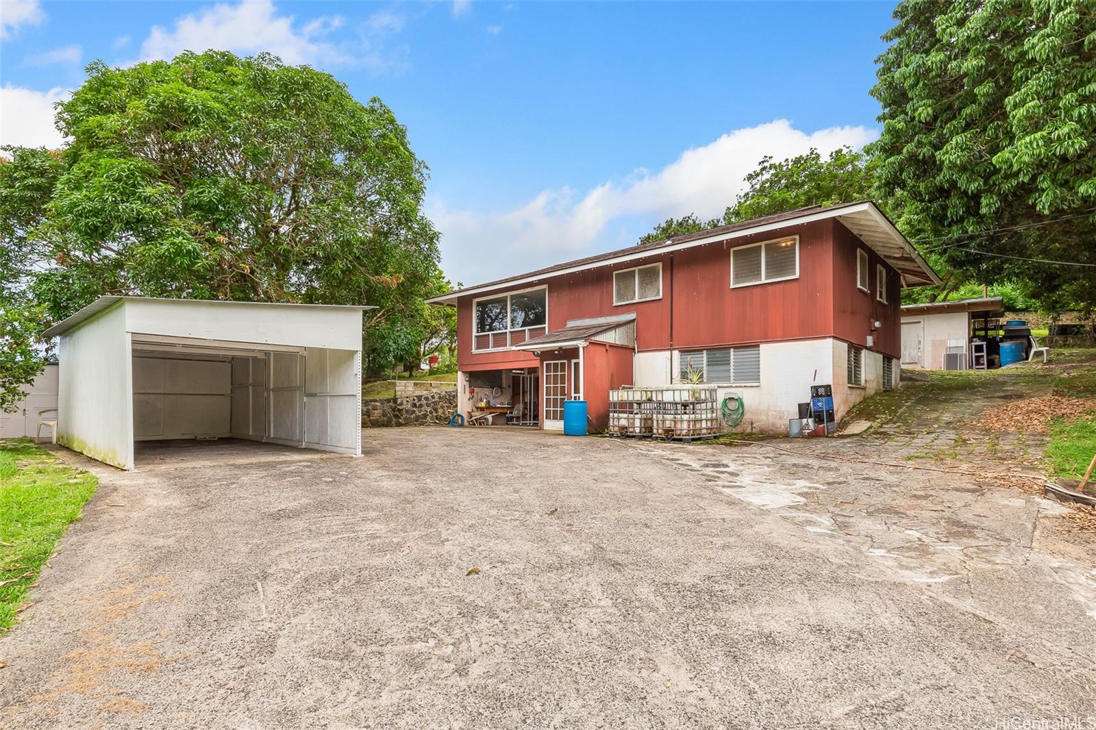 47-688 Lamaula Road Kaneohe, HI 96744