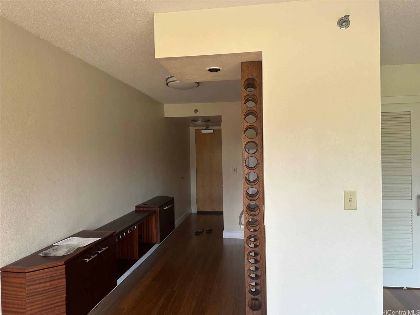 545 Queen Street #236, Honolulu, HI 96813