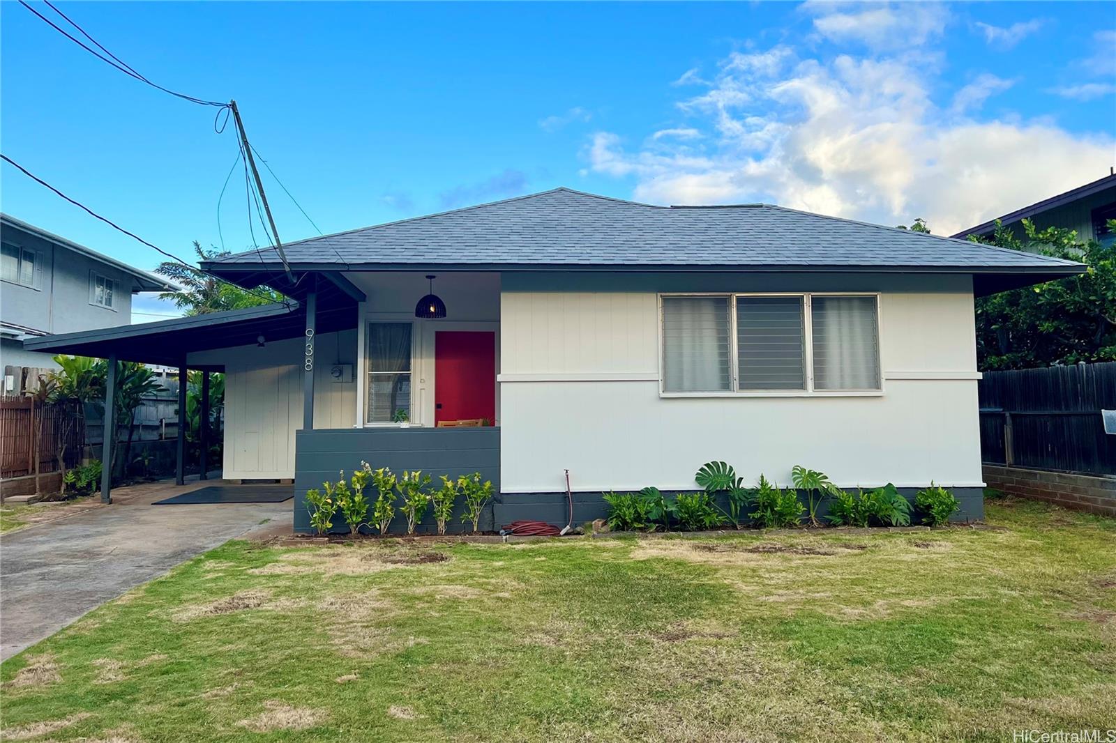 938 Wailupe Place Honolulu, HI 96821