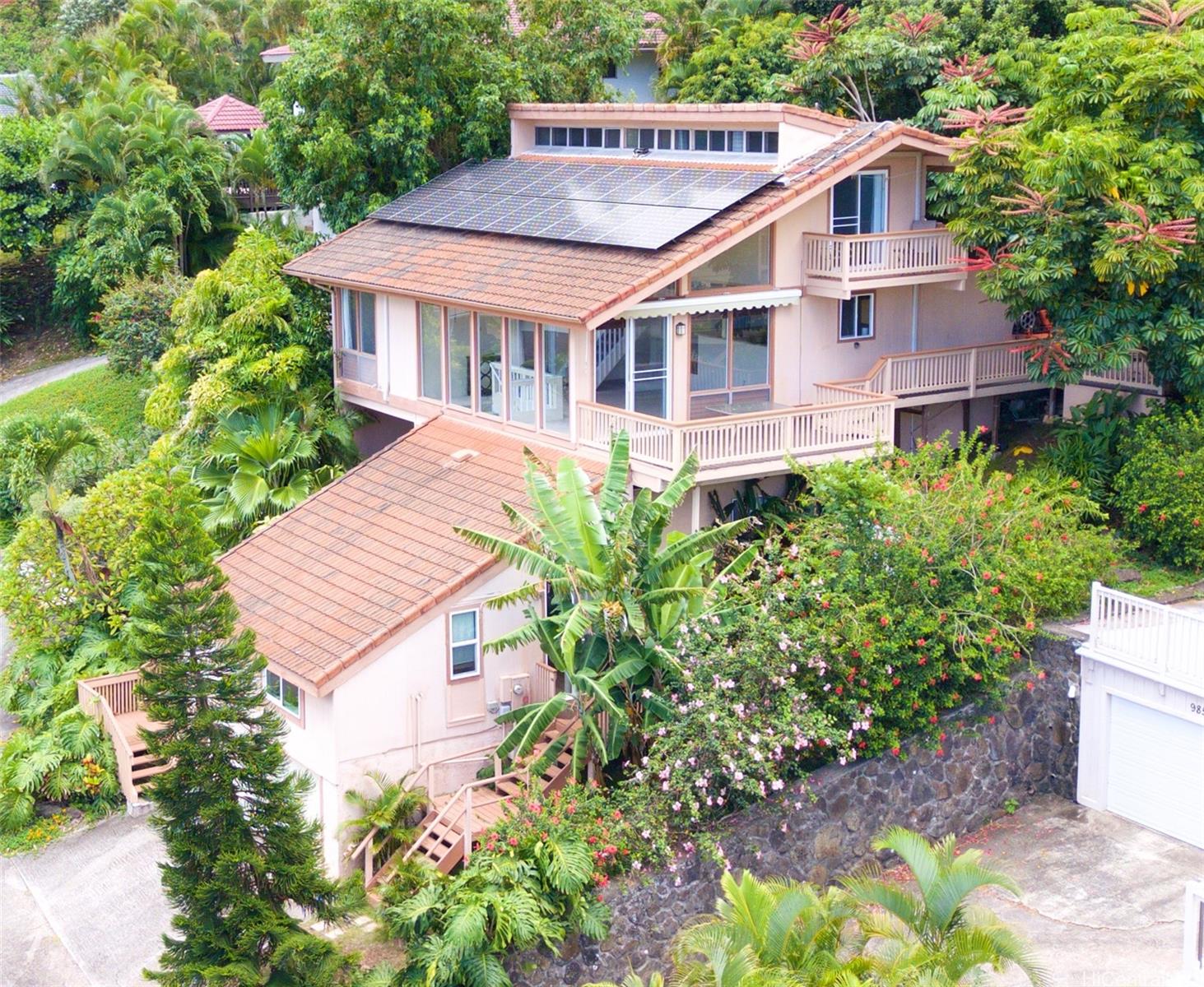 989 Pukoo Place Honolulu, HI 96825