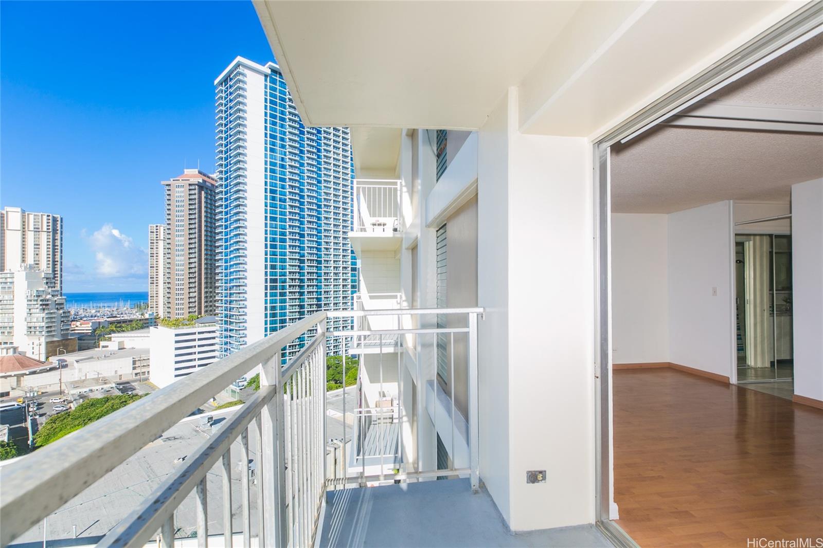 1655 Makaloa Street #1611, Honolulu, HI 96814