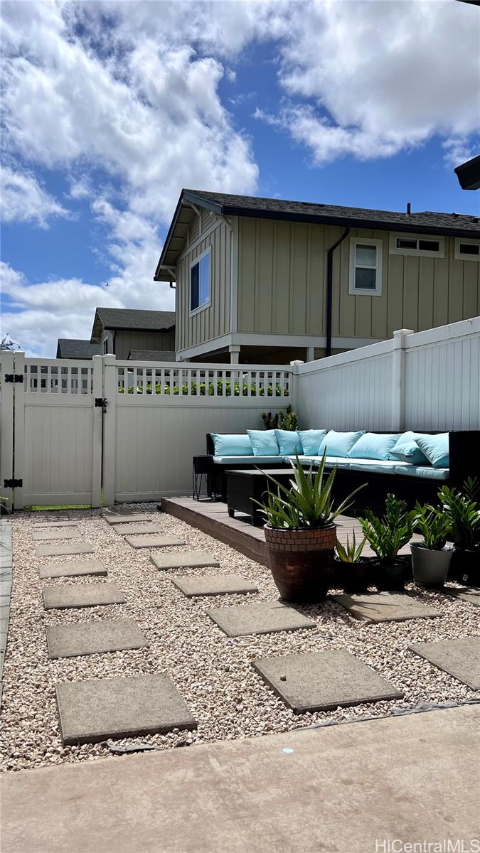 724 Kakala Street #2202, Kapolei, HI 96707