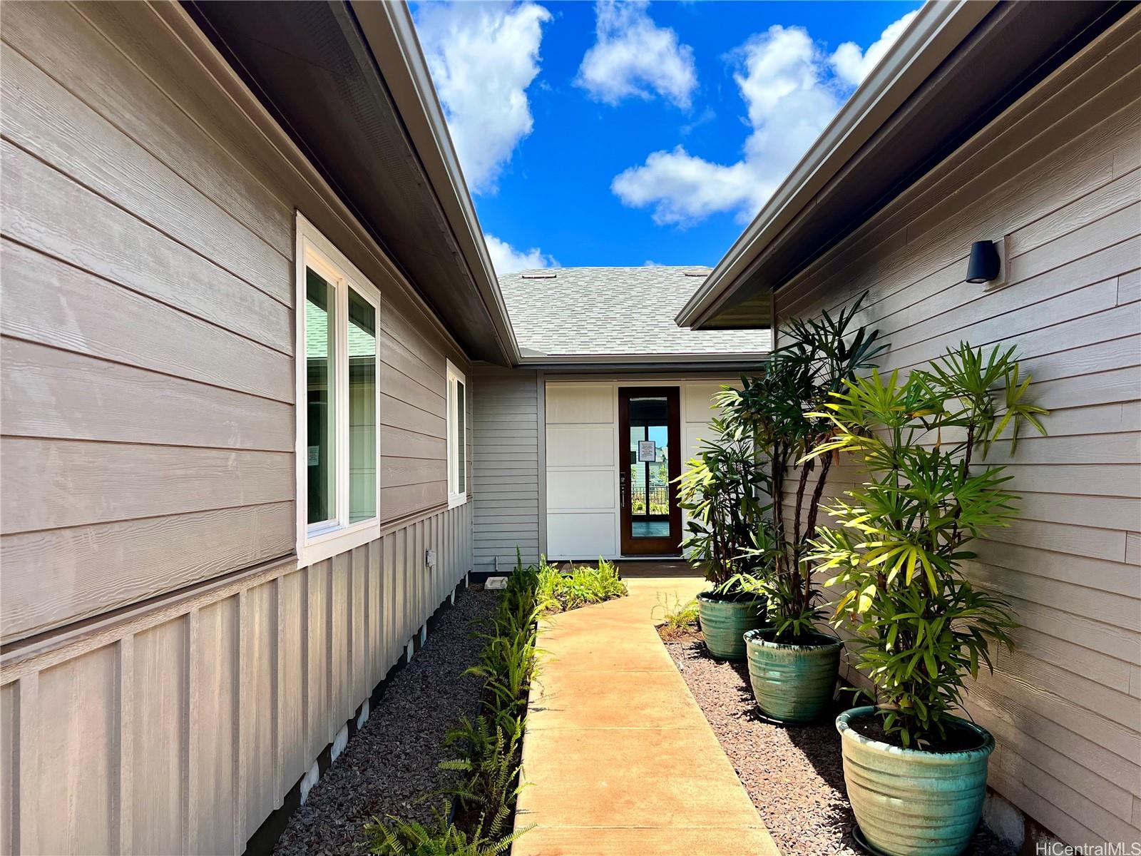 91-1820 Hikupau Street Ewa Beach, HI 96706