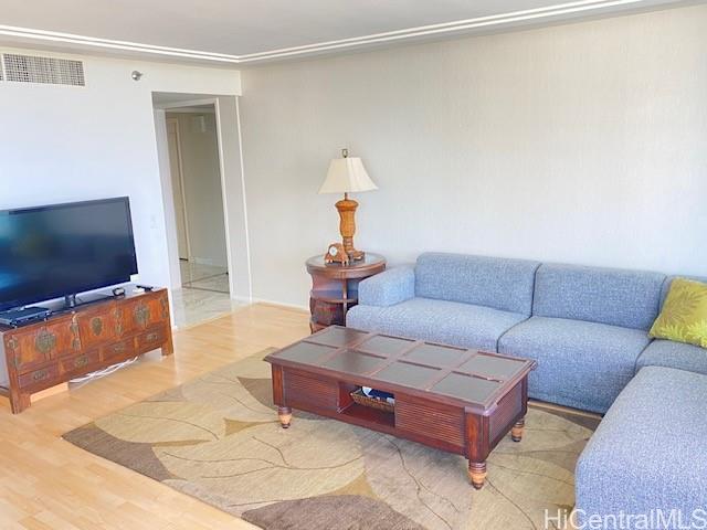 1341 Kapiolani Boulevard #25A, Honolulu, HI 96814