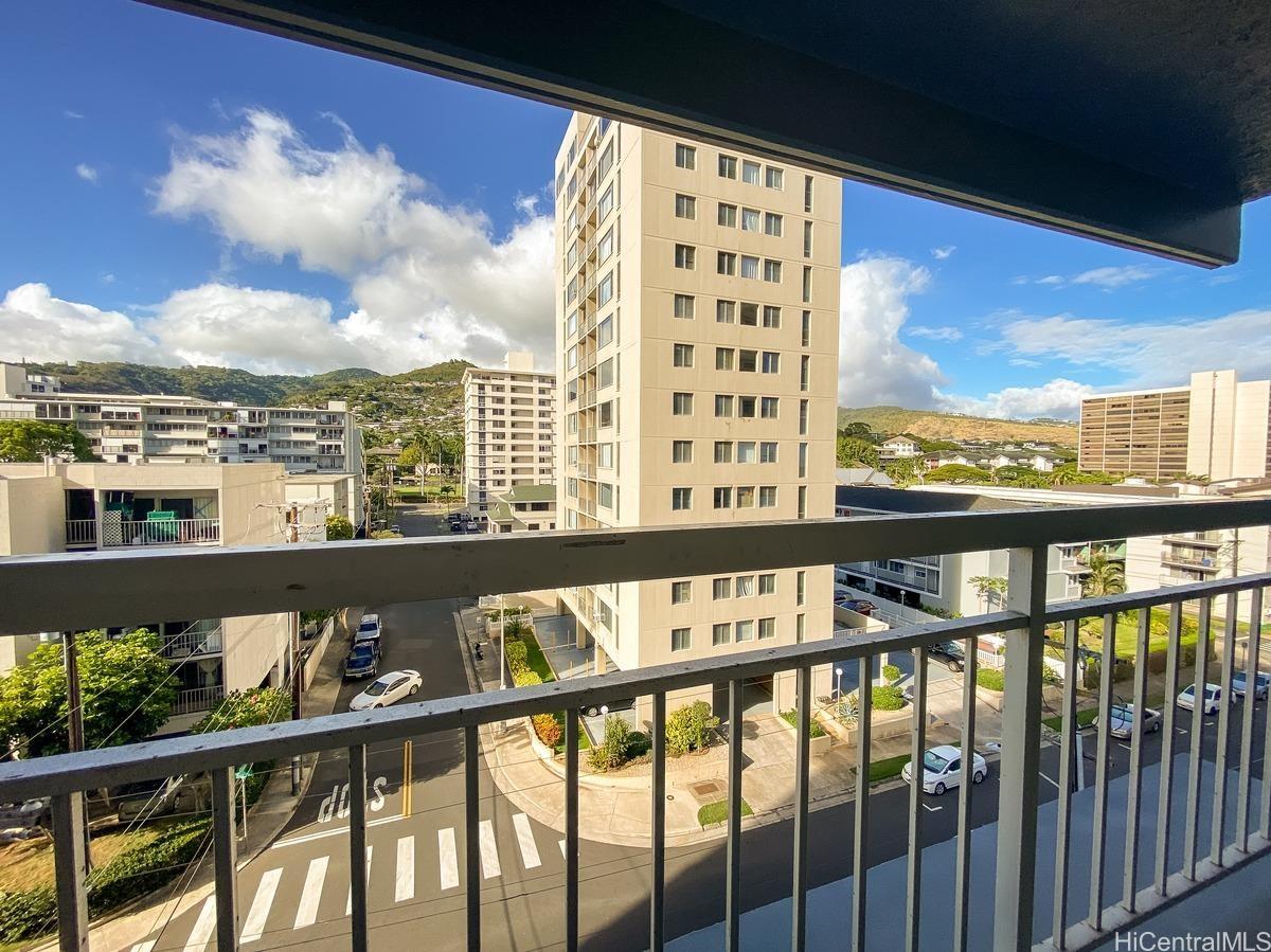 1621 Dole Street #508, Honolulu, HI 96822