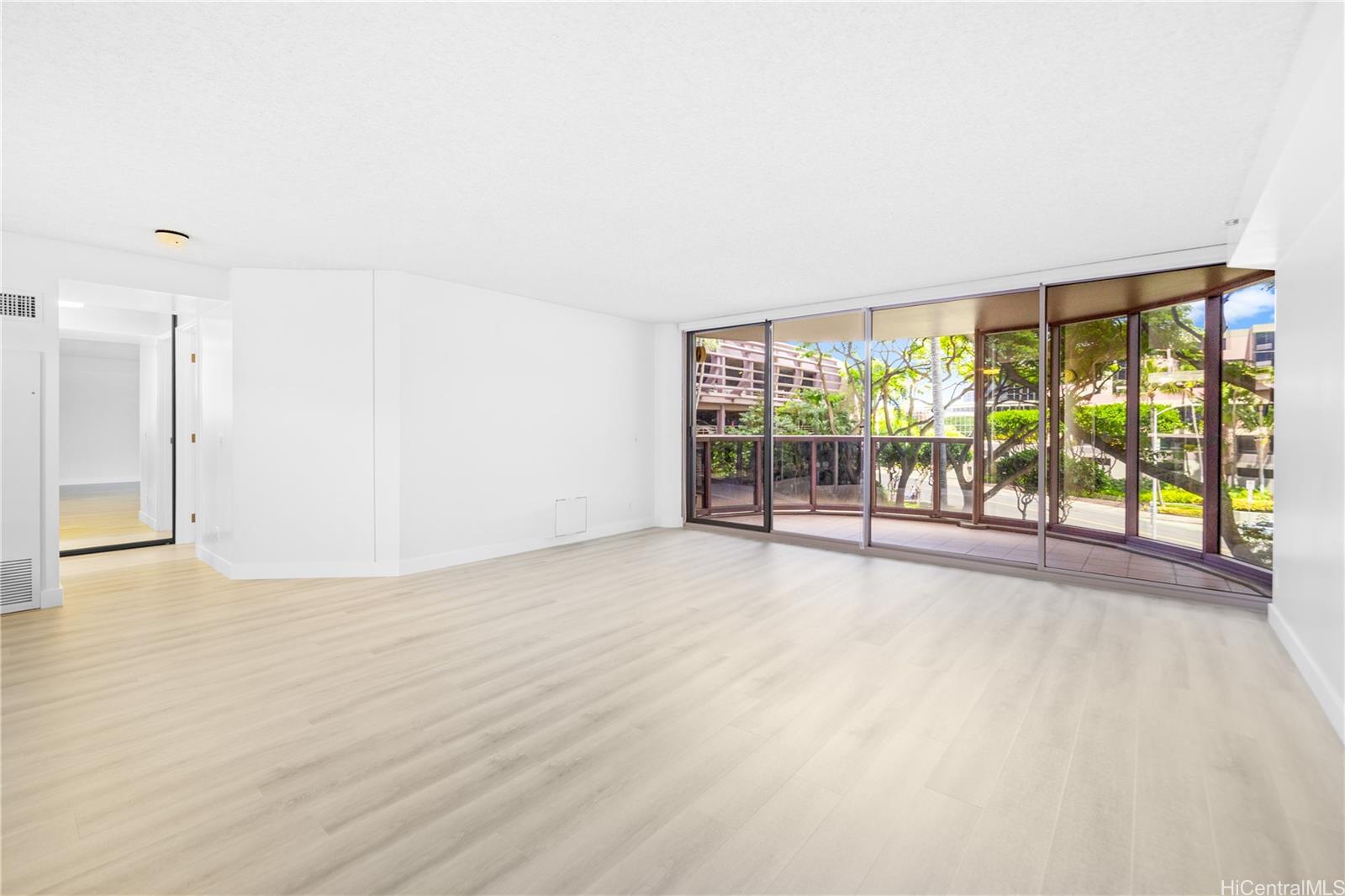 425 South Street #Mauka 203, Honolulu, HI 96813