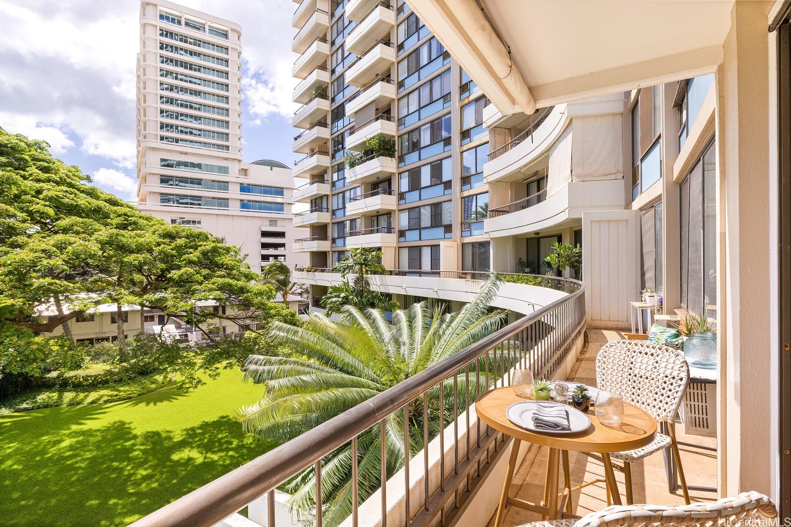 2333 Kapiolani Boulevard #313, Honolulu, HI 96826