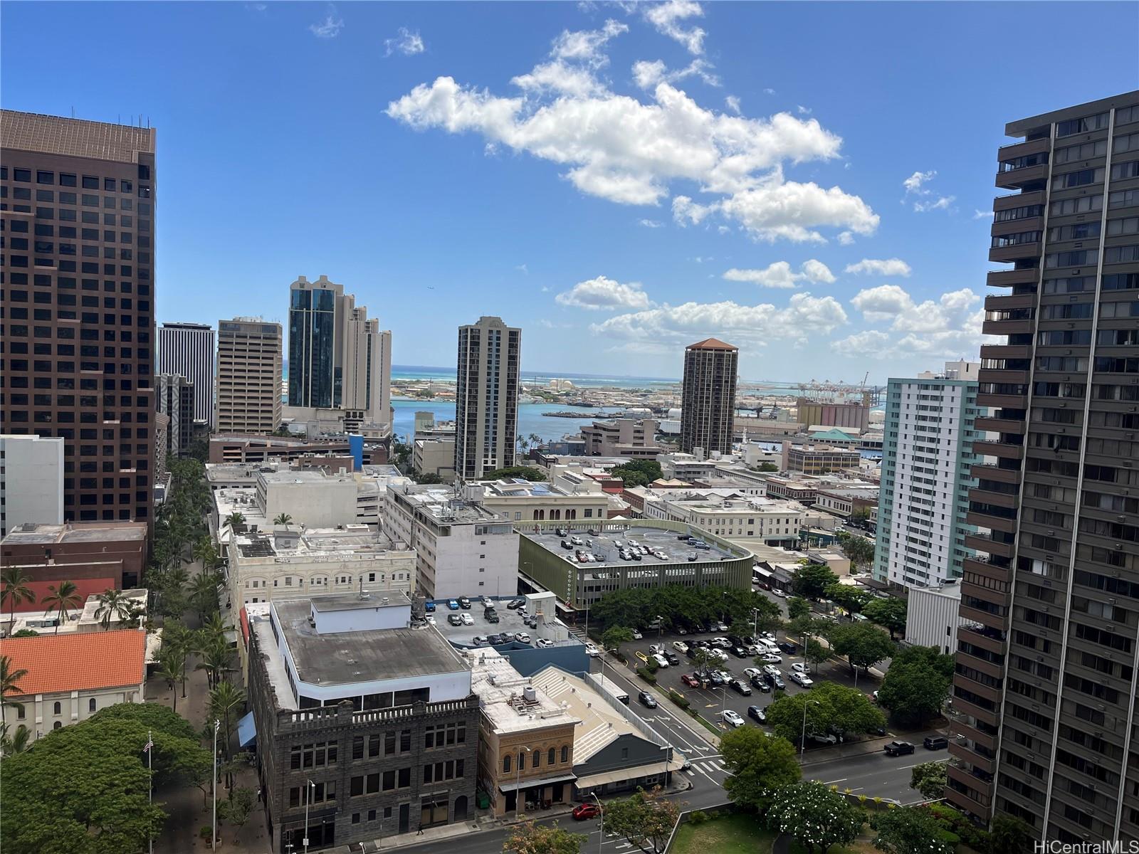 55 Kukui Street #D2202, Honolulu, HI 96813