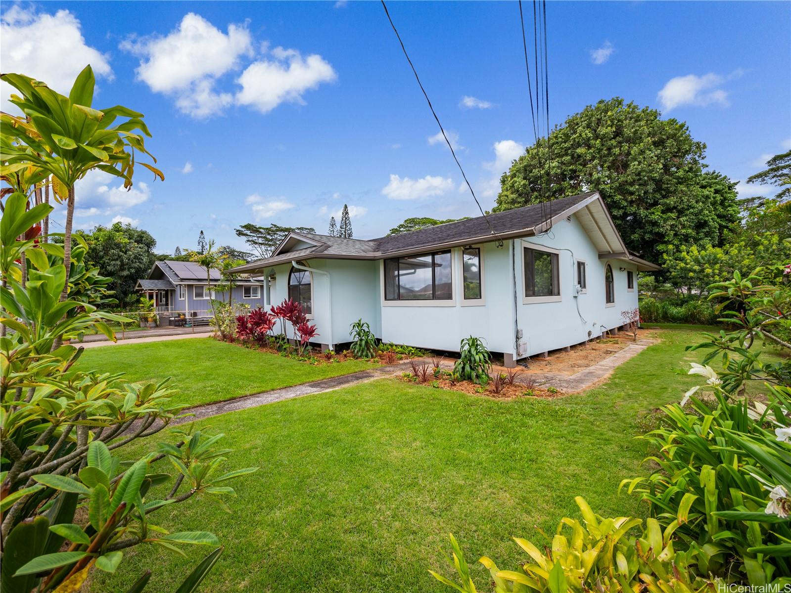  302 Circle Mauka Street Wahiawa, HI 96786