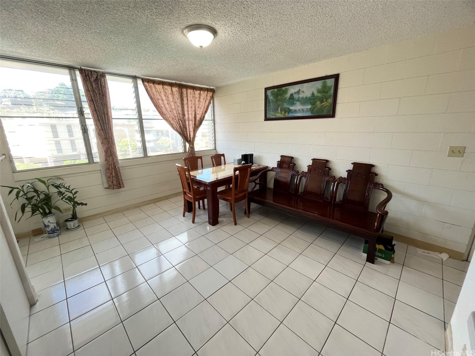 2977 Ala Ilima Street #301, Honolulu, HI 96818