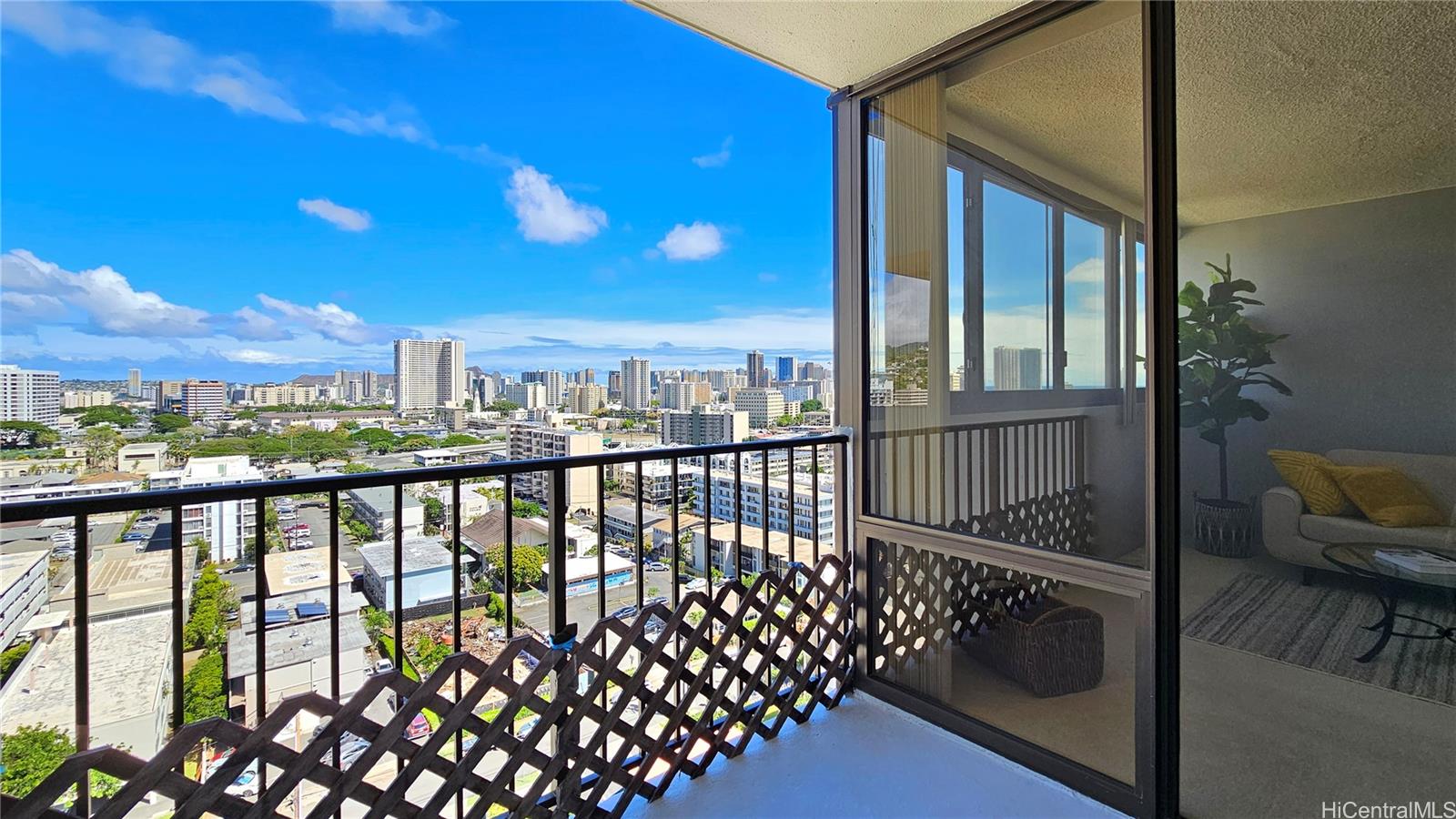 1571 Piikoi Street #1405, Honolulu, HI 96822