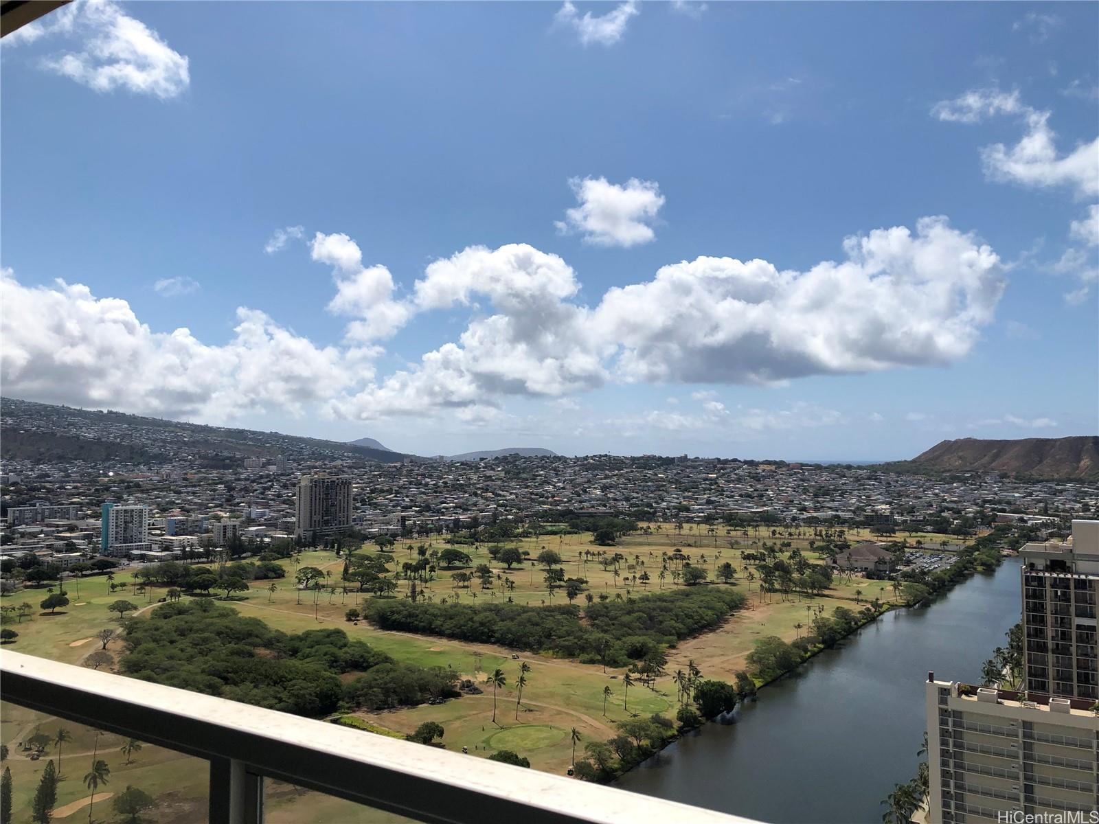 445 Seaside Avenue #3807, Honolulu, HI 96815