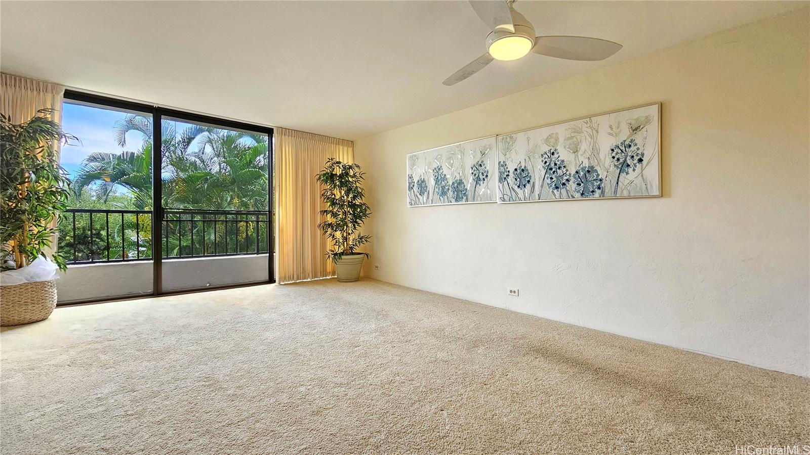 500 Lunalilo Home Road #32F, Honolulu, HI 96825