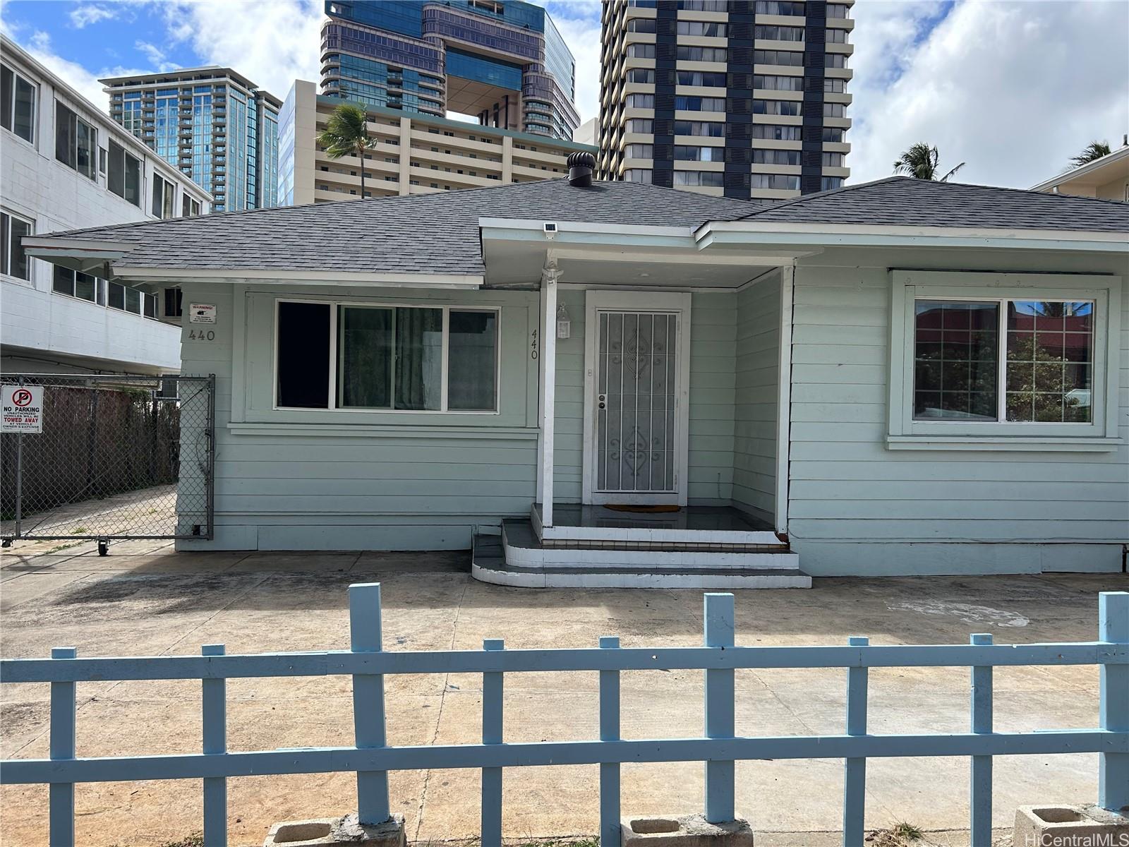 440 Pau Street Honolulu, HI 96815