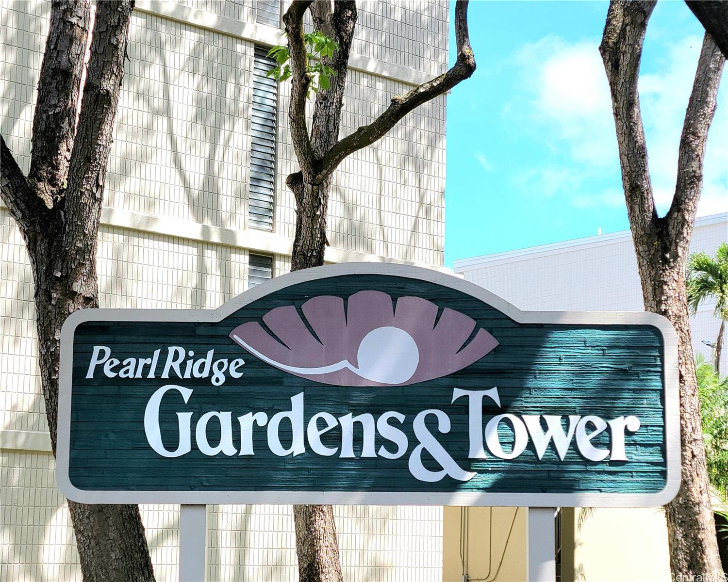 Pearl Ridge Gdns & Twr 98-1030 Moanalua Road #5-205, Aiea, HI 96701