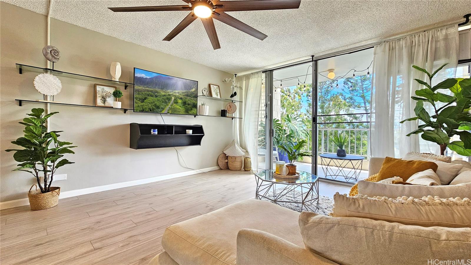 98-703 Iho Place #1/1202, Aiea, HI 96701