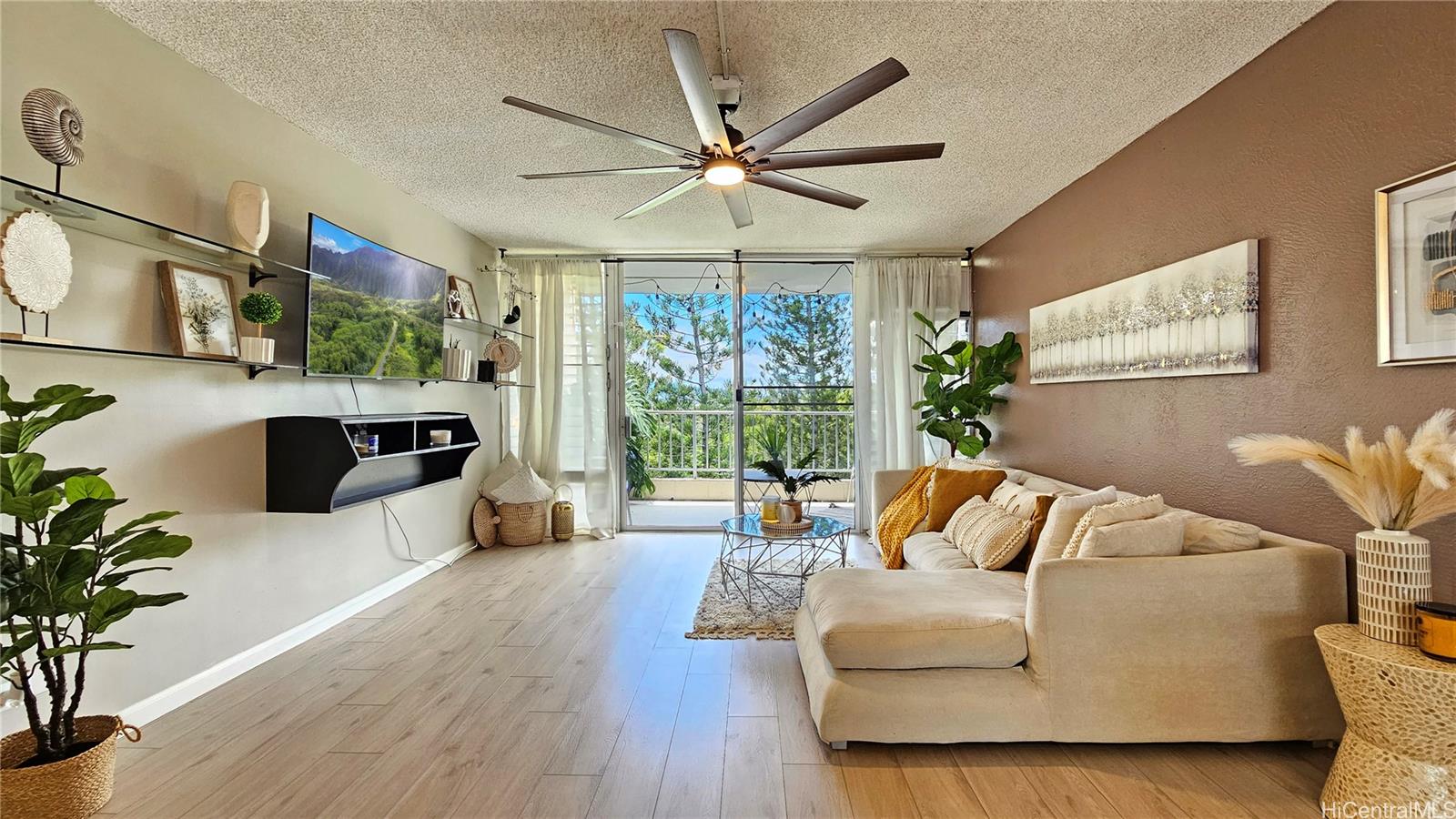 98-703 Iho Place #1/1202, Aiea, HI 96701