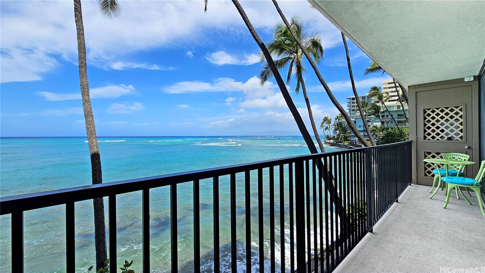 2987 Kalakaua Avenue #305, Honolulu, HI 96815