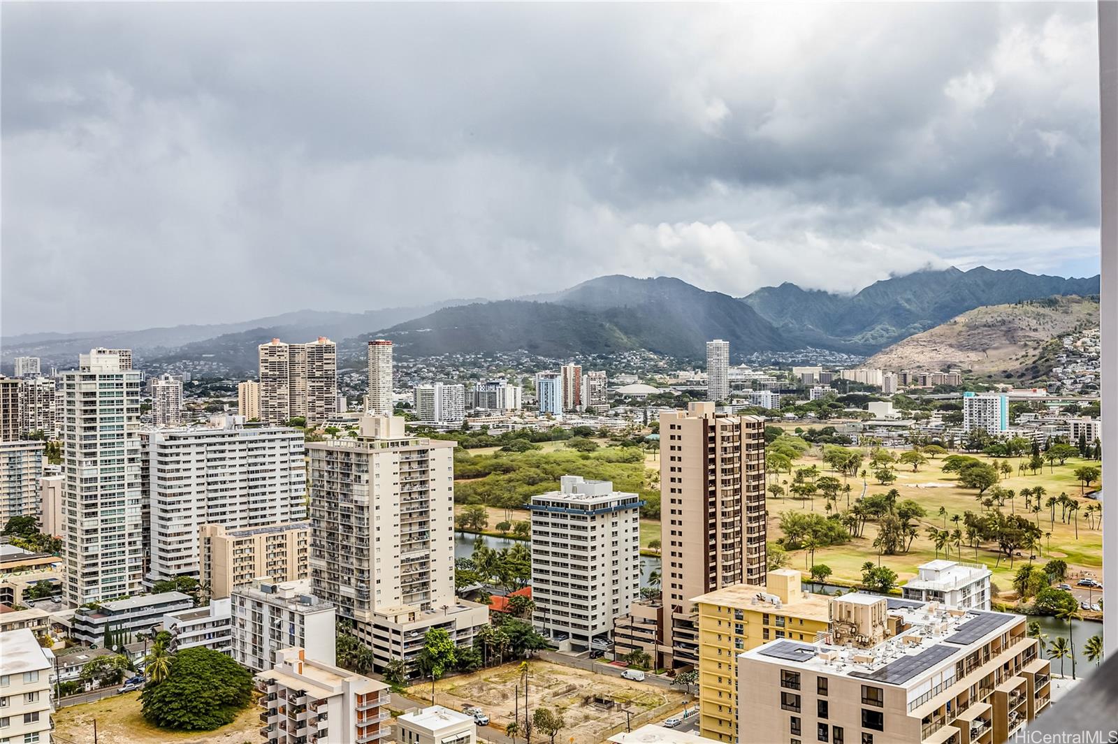 201 Ohua Avenue #3010(T1), Honolulu, HI 96815