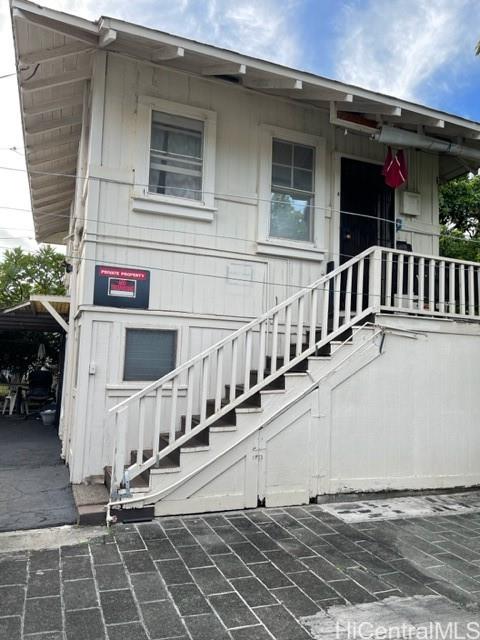 1712 Clark Street Honolulu, HI 96822