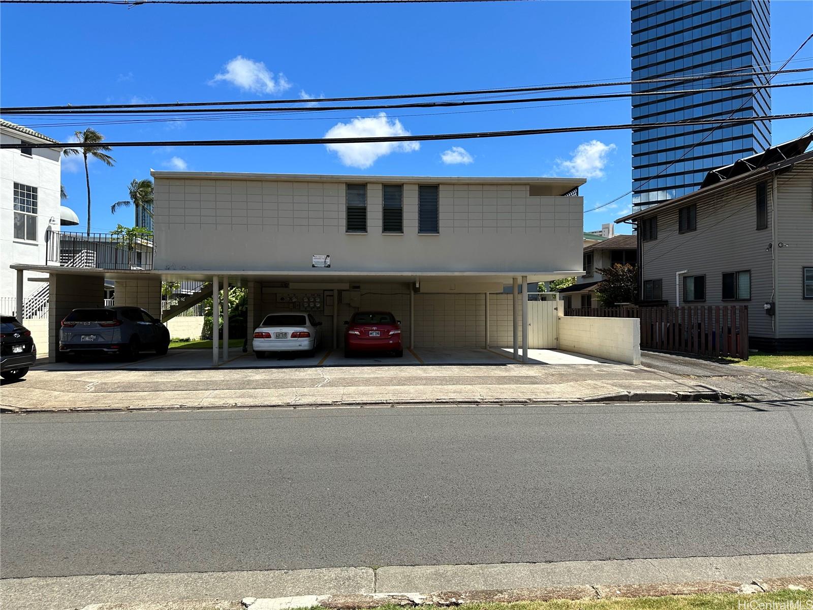  1749 Fern Street Honolulu, HI 96826
