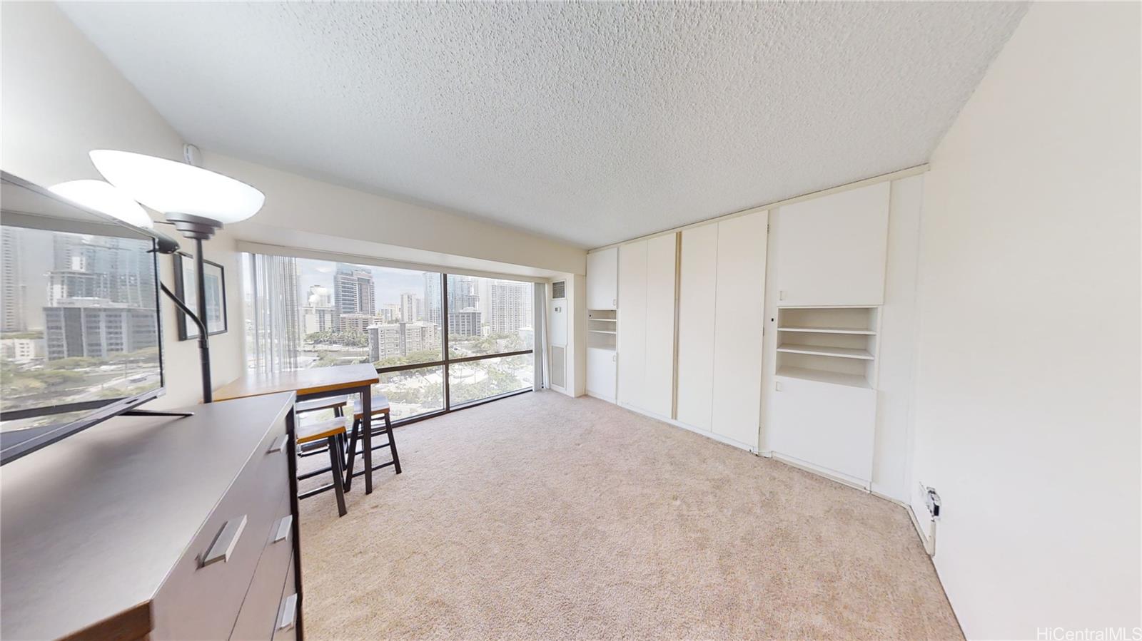 1750 Kalakaua Avenue #1407, Honolulu, HI 96826