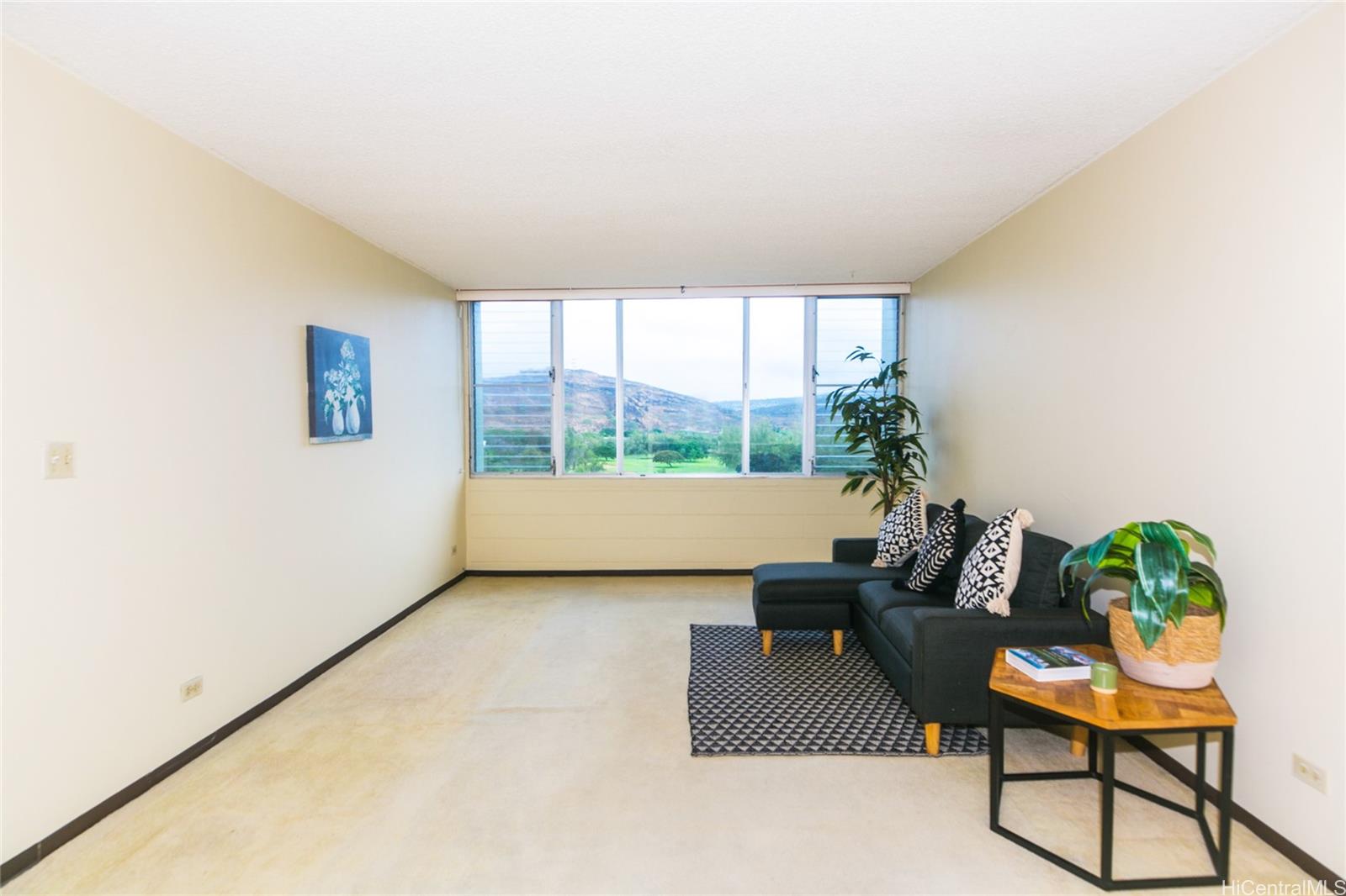 5210 Likini Street #710, Honolulu, HI 96818