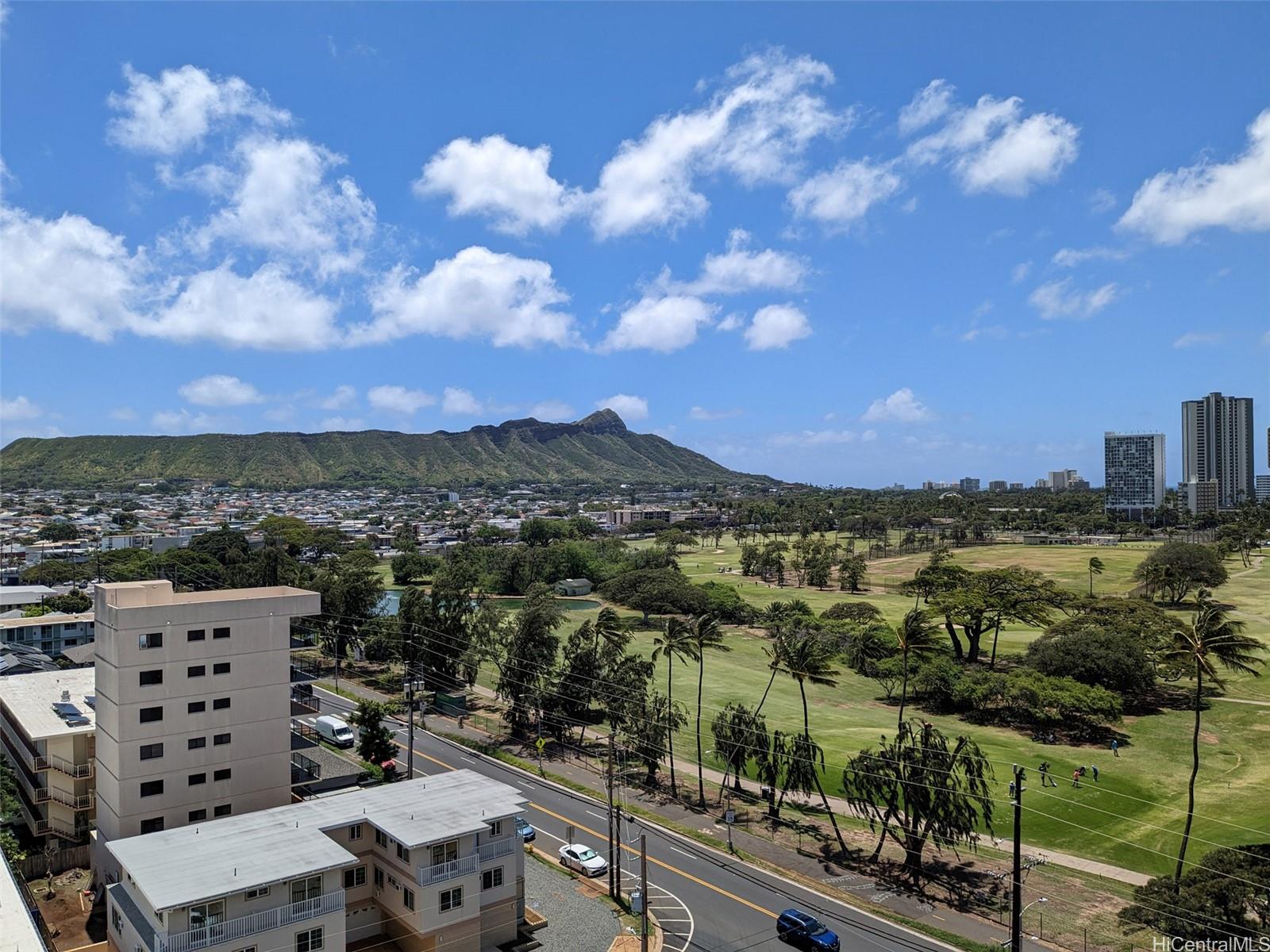 2916 Date Street #11F, Honolulu, HI 96816