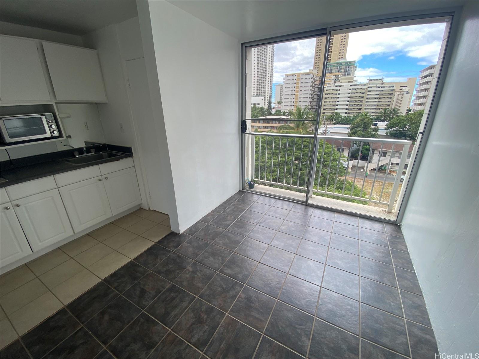 249 Kapili Street #603, Honolulu, HI 96815