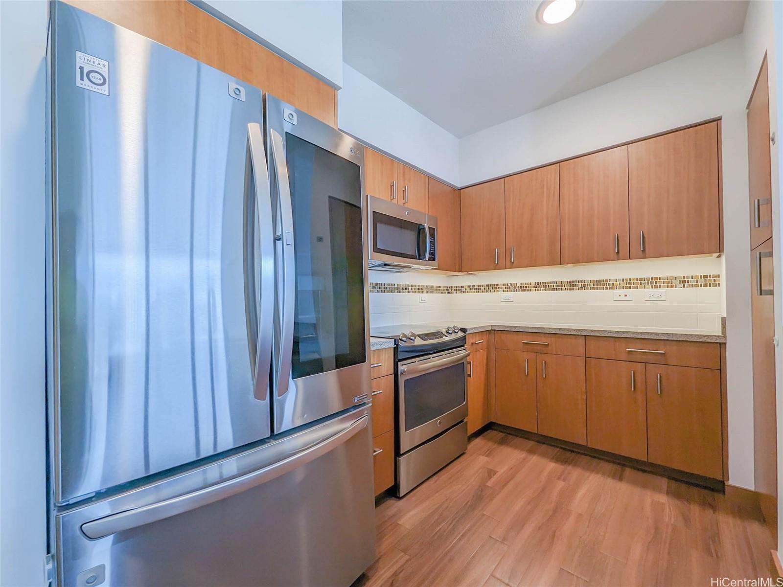 555 South Street #2701, Honolulu, HI 96813